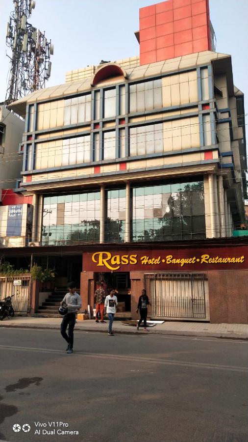 Rass Hotel Kanpur Dış mekan fotoğraf