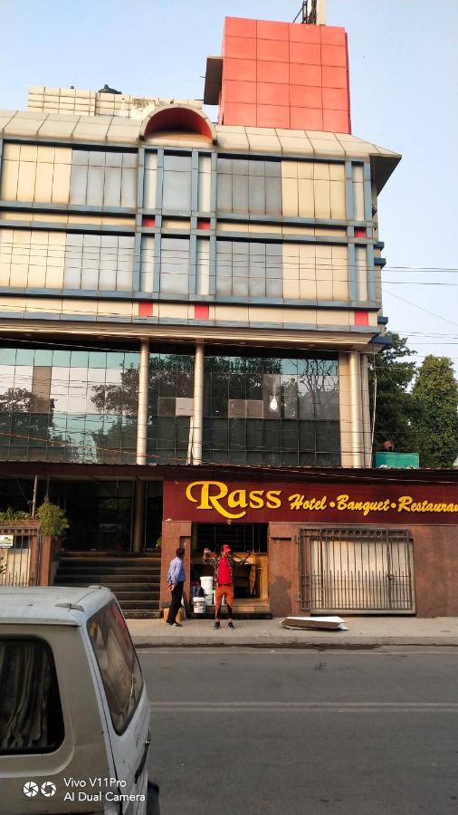 Rass Hotel Kanpur Dış mekan fotoğraf