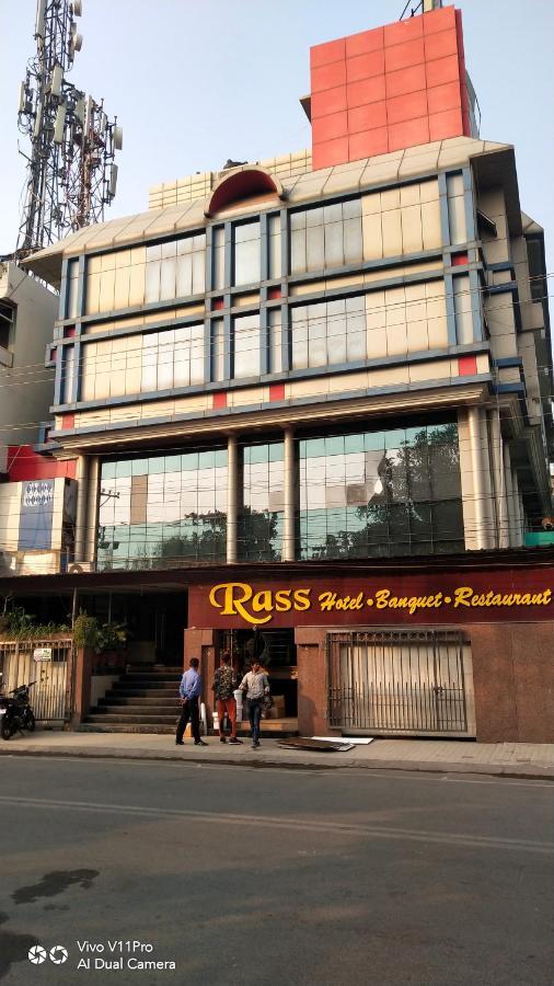 Rass Hotel Kanpur Dış mekan fotoğraf