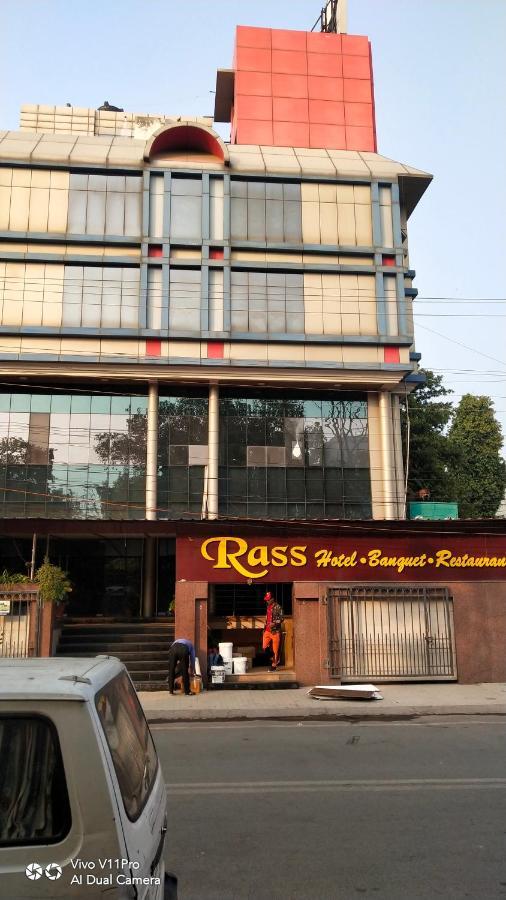 Rass Hotel Kanpur Dış mekan fotoğraf