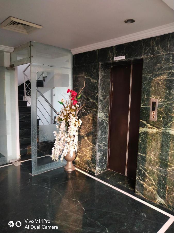 Rass Hotel Kanpur Dış mekan fotoğraf