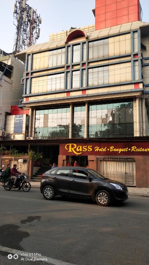 Rass Hotel Kanpur Dış mekan fotoğraf