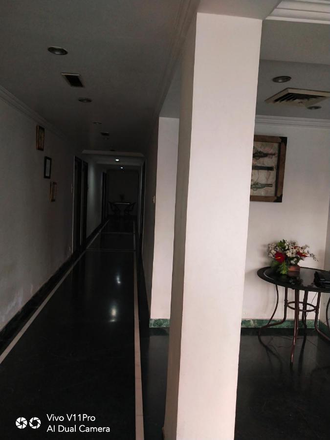 Rass Hotel Kanpur Dış mekan fotoğraf